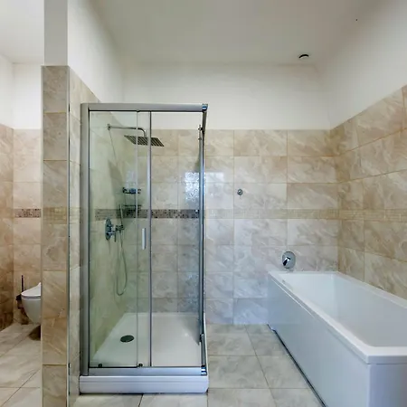 Ueveghuta Vendeghaz Apartment Vagashuta