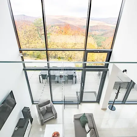 Ueveghuta Vendeghaz Apartment *